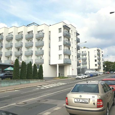 G Support Apartment ปราก ภายนอก รูปภาพ