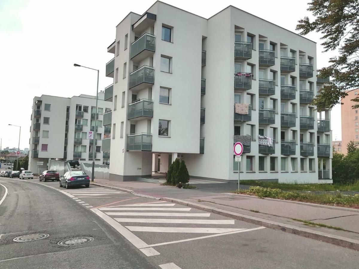 G Support Apartment ปราก ภายนอก รูปภาพ